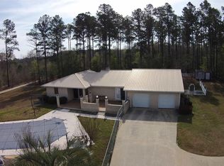 106 Lakeview Dr, Wrightsville, GA 31096