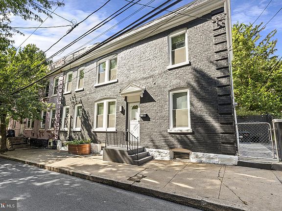 2nd image of 514 Pershing Ave