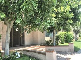 , Van Nuys, CA