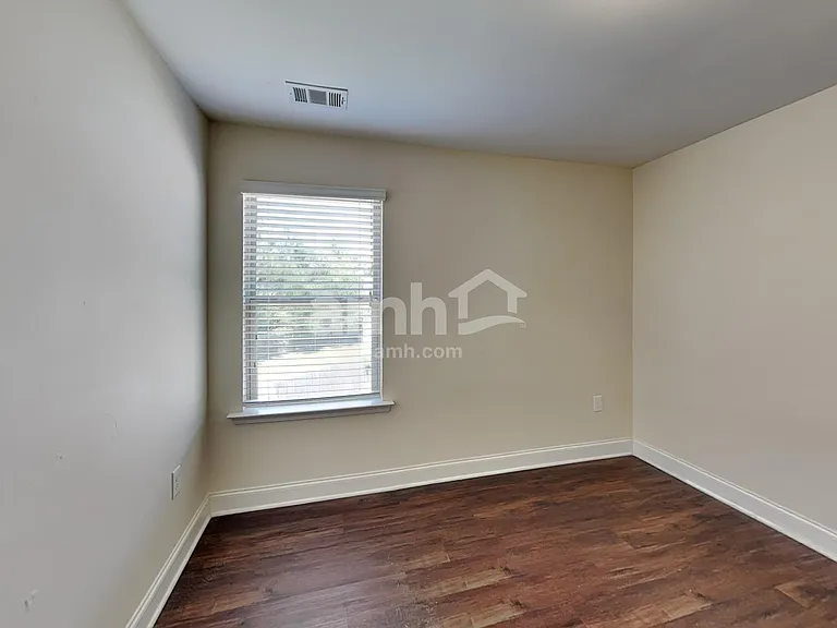202 Monarch Way — Photo 16
