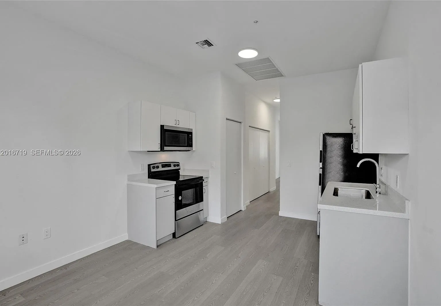 Lawrence Estates Land Cos — Photo 3