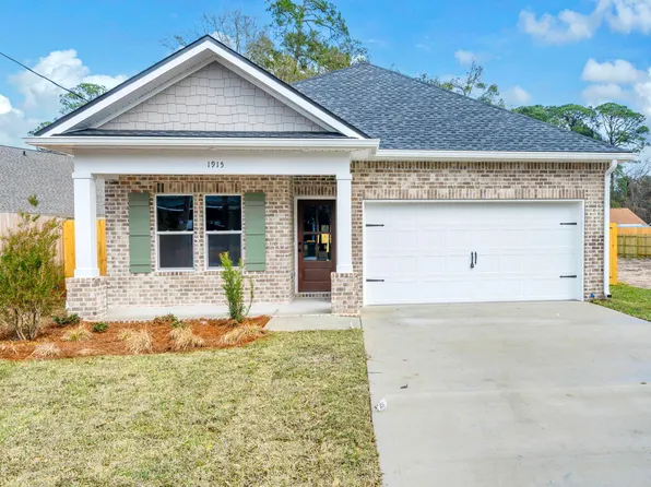 1913 Redwood Ave, Niceville, FL 32578