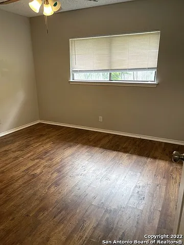 4 bed, 2.0 bath, 1387 sqft, $1,795 — Photo 4