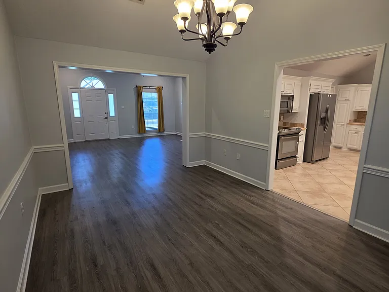 401 Hemlock Dr — Photo 12