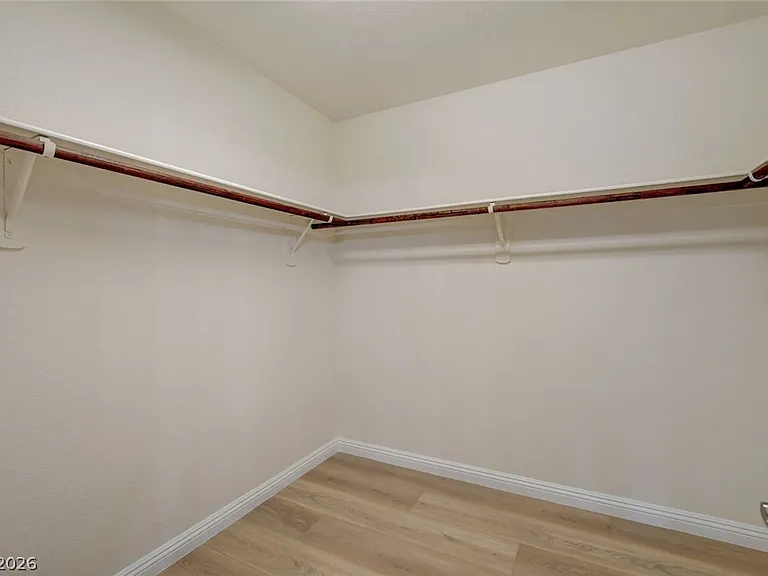 10808 Wallflower Ave — Photo 36