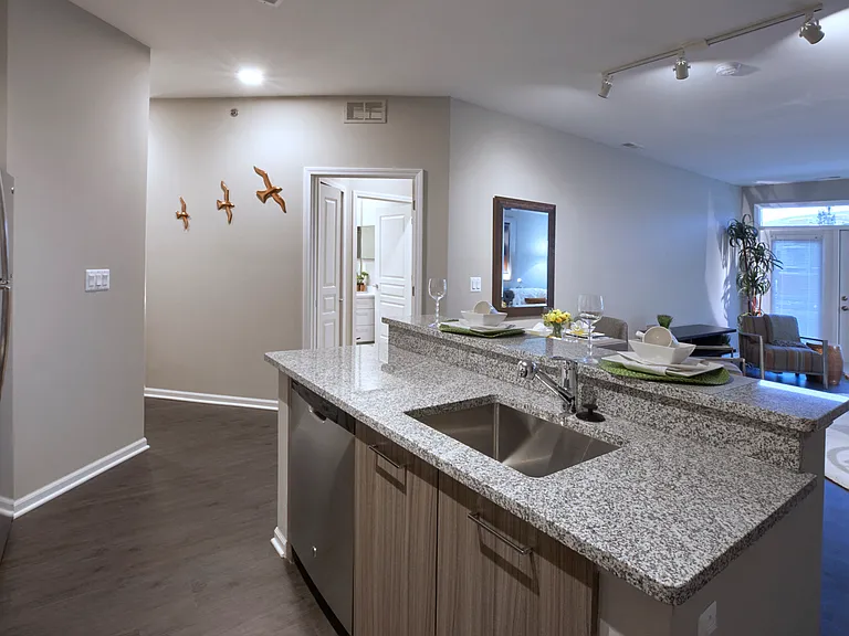 Five Points Apartments — Photo 12