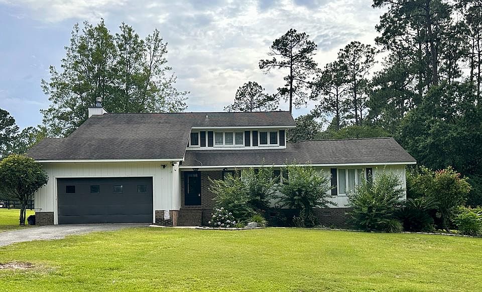 1st image of 4106 Abbey Ln