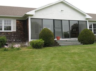 39 Island View Dr, Tiverton, RI 02878