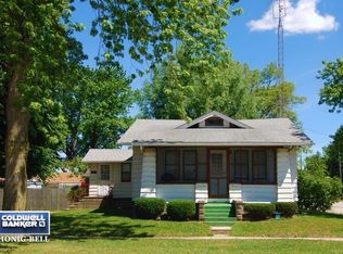 90 E Willow St, Coal City, IL 60416