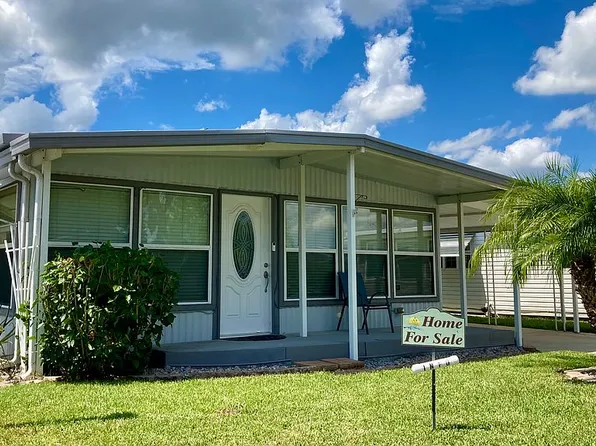 139 Holiday Ln, Auburndale, FL 33823
