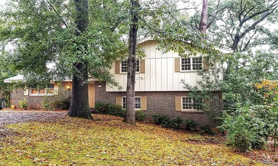 1st image of 3631 Royal Crest Dr