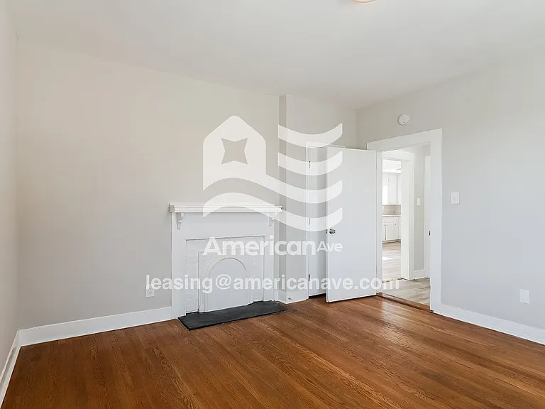 1548447_012_wm_-_bedroom_12972342.jpg