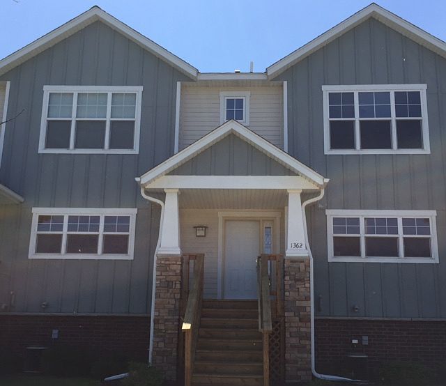 1st image of 1362 Phalen Blvd