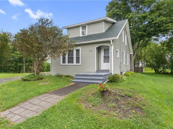 9643 Linda Ave, Brewerton, NY 13029