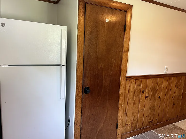 37 Pearl St #B — Photo 17