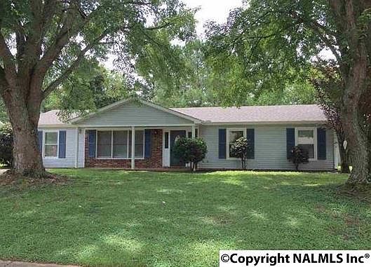 1st image of 15113 Balsam Dr SE