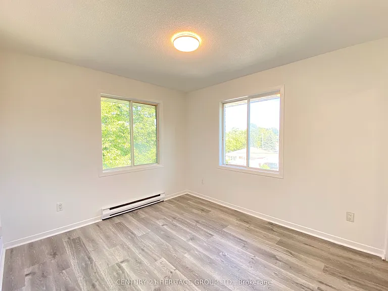 170 Grove St E #403 — Photo 6