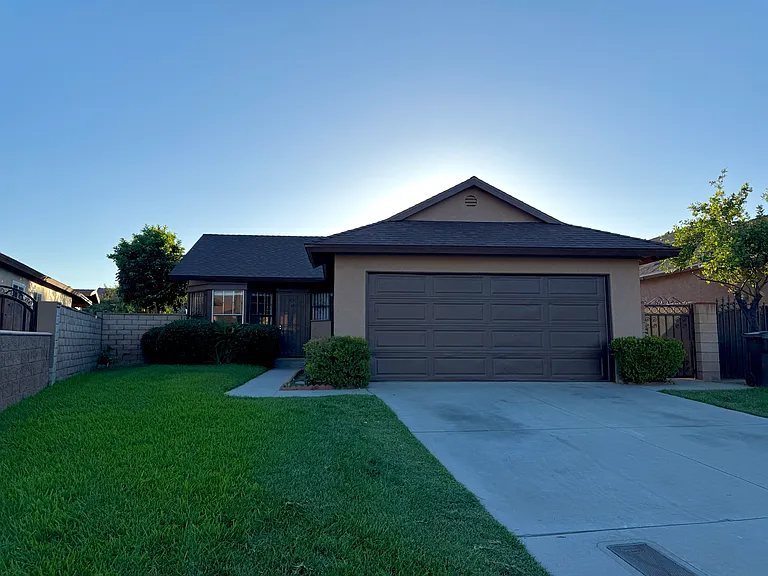 11544 Fernwood Ave — Photo 1