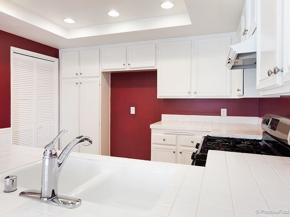 1st image of 59 Bramble Ln