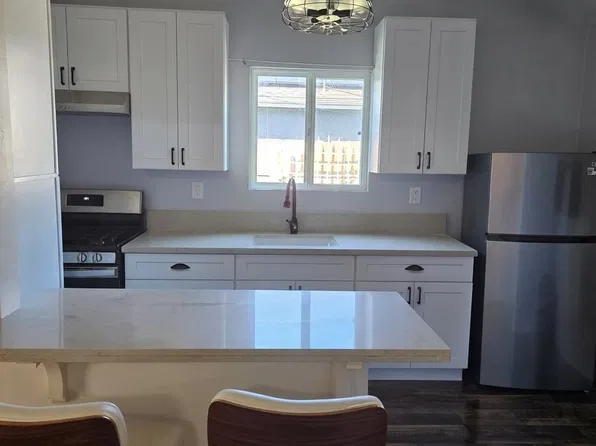 317 N 7th St, Montebello, CA 90640
