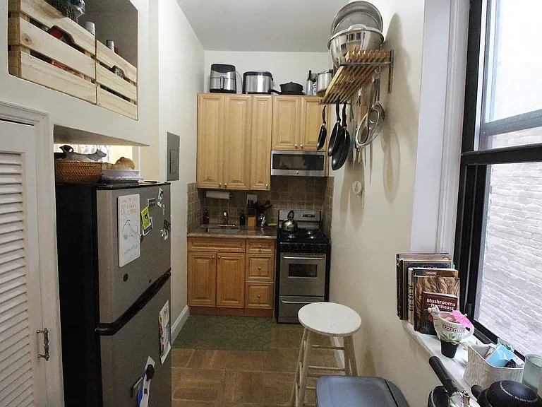 252 W 91st St #31 — Photo 11