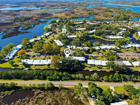 11328 W Bayshore Dr, Crystal River, FL 34429