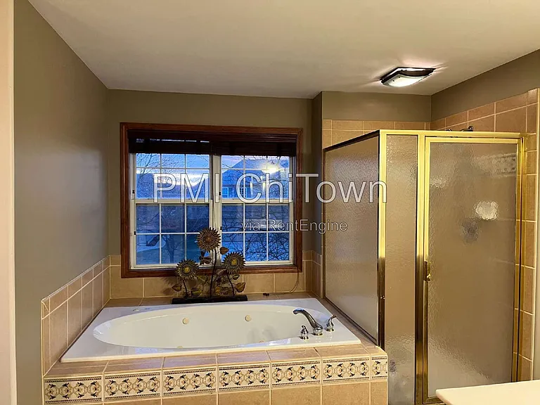 2050 Rockland Dr — Photo 12