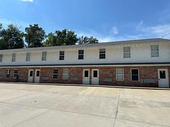 217 Twin Ridge Rd, Linn, MO