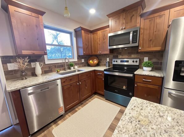 7 Kimberling Blvd #B