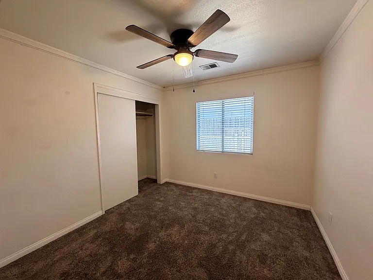 4315 Range Dr — Photo 6
