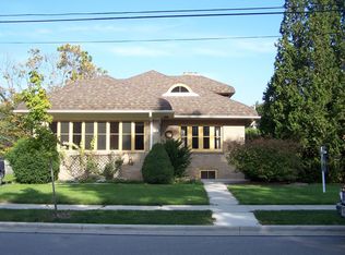 118 N Moore Rd, Port Washington, WI 53074