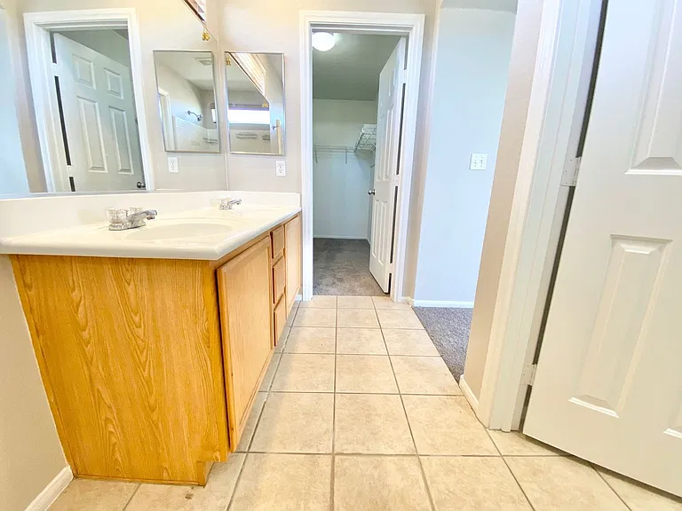 10435 Anacostia St — Photo 25