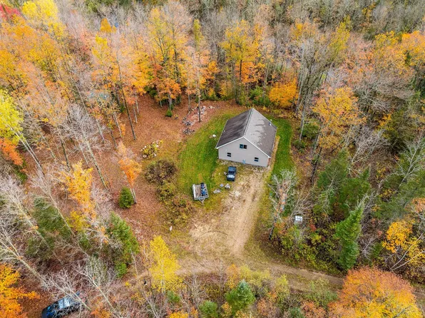 W15321 Old J Rd, Silver Cliff, WI 54104
