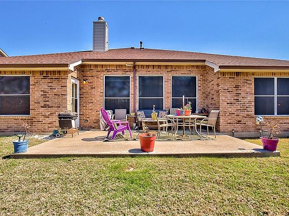 4th image of 249 Flatwood Dr