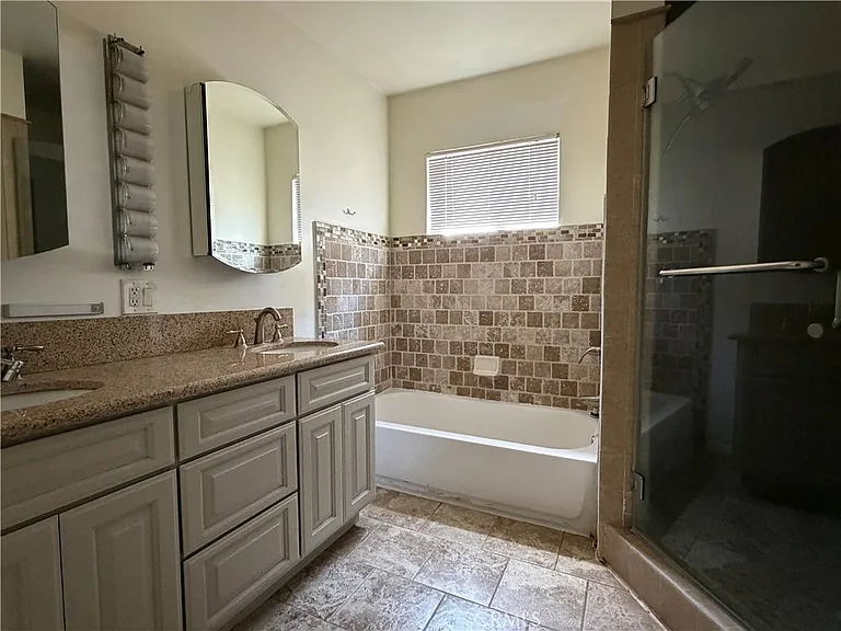 115 S Granada Ave — Photo 9