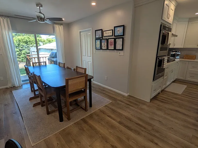 3041 Greenfield Ave — Photo 7