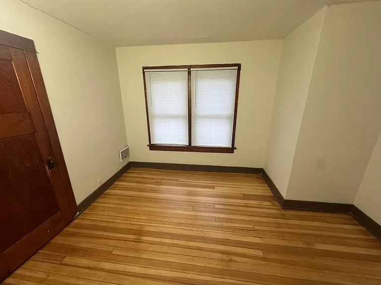 1411 Pursell Ave — Photo 12