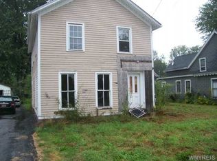 3348 Eagle Harbor Waterport Rd, Albion, NY 14411