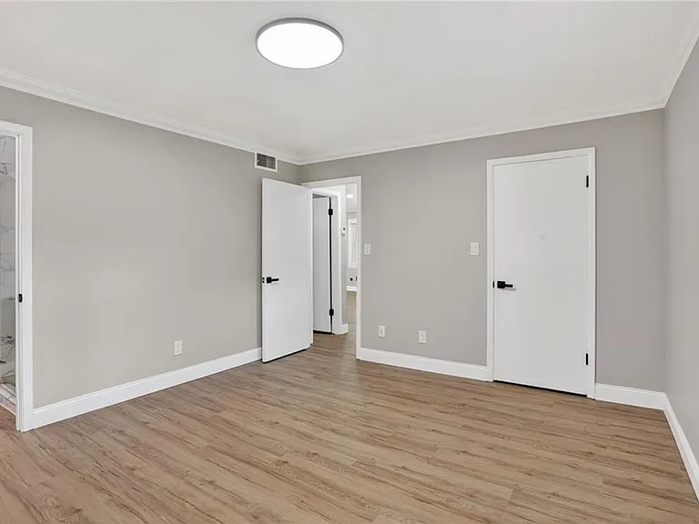 3510 Roswell Rd NW #E2 — Photo 18