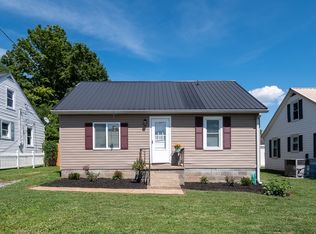 312 Hayes Ave, Hartsville, TN 37074
