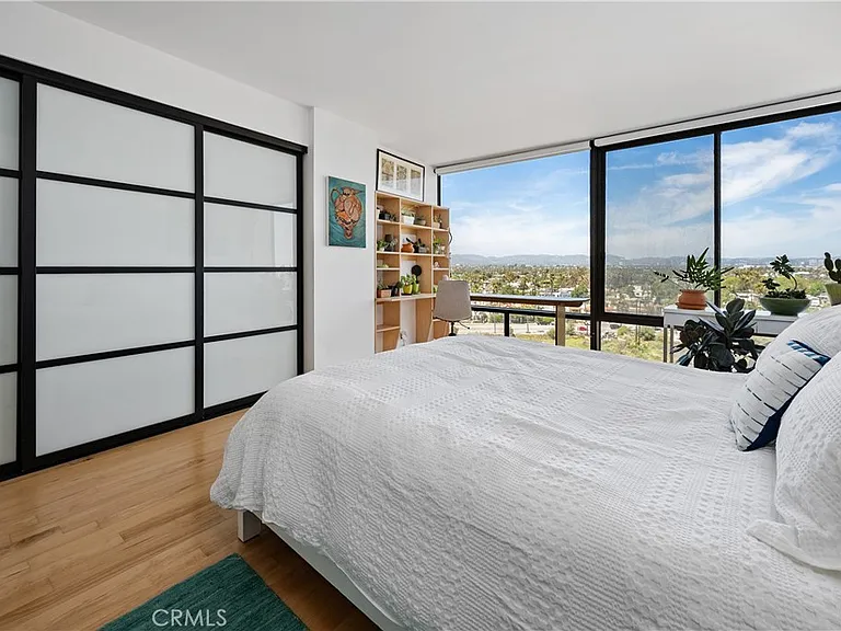 4265 Marina City Dr #511W — Photo 20