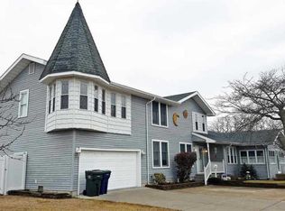 200 8th St, Brigantine, NJ 08203