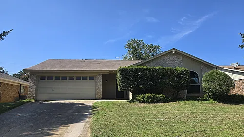 902 Rockwall Dr Photo 1