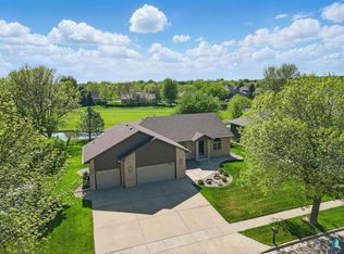 5709 S Tomar Rd, Sioux Falls, SD 57108