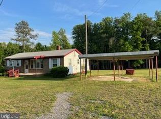 6100 Cedon Rd, Woodford, VA 22580