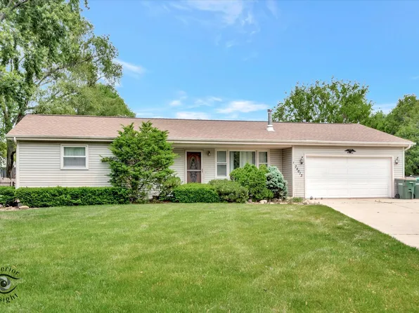 24613 S Goldfinch Ct, Channahon, IL 60410