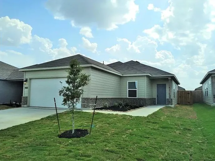 14627 Latigo Loop