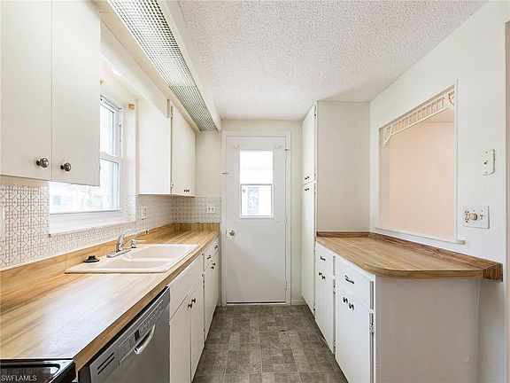 3rd image of 592 Circlewood Dr #S3-3