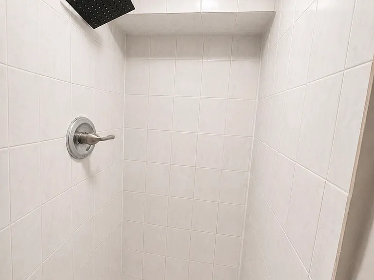 31 Irving St #1 — Photo 17