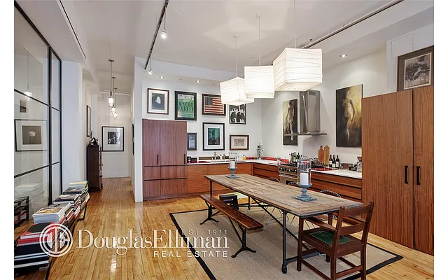 Sold by Douglas Elliman | media 19